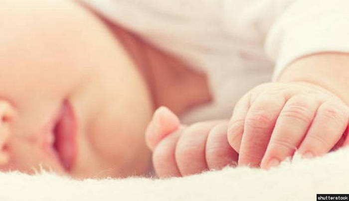 “아기 키우고 싶다”며 돈주고 아이 6명 데려온 20대 여성