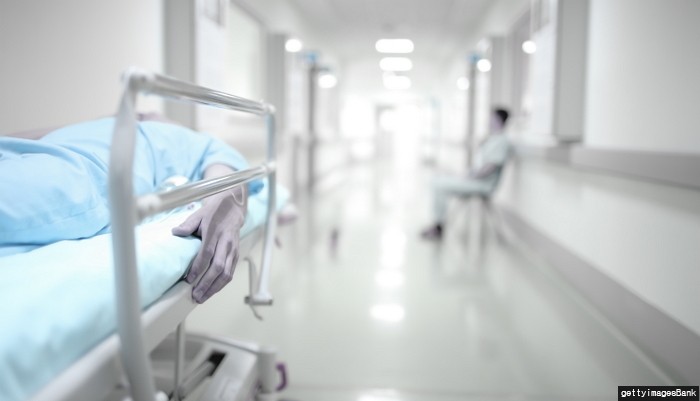 장례비 없어 숨진 노모와 1주일 생활한 아들