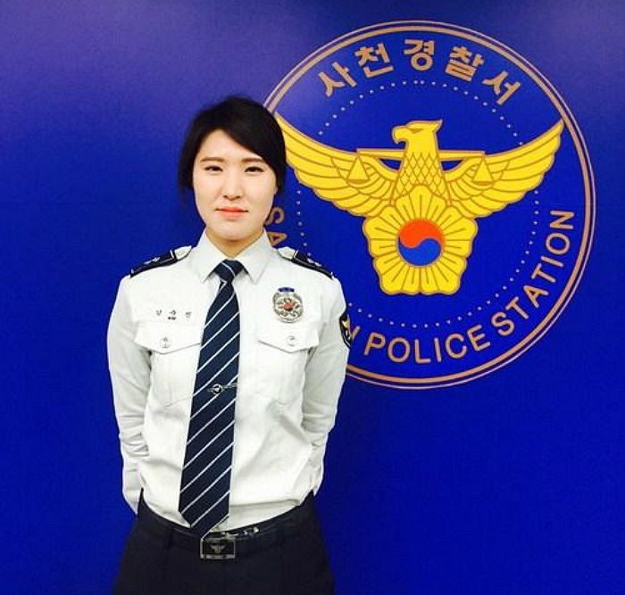 ‘심폐소생술’로 동료 경찰관 살린 ‘새내기’ 여경