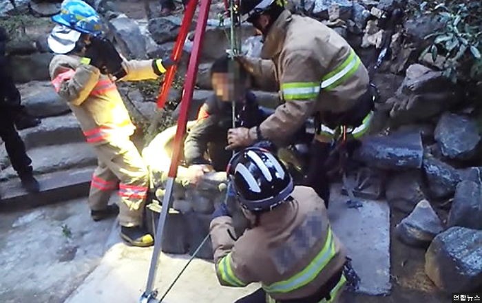 어머니 위해 우물파던 ‘효자 아들’ 구덩이 빠져 숨진 채 발견