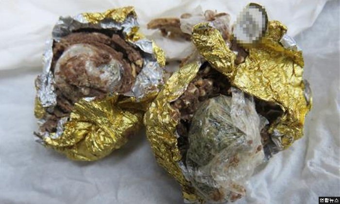 외국서 온 초콜릿 속에 들어있던 ‘비닐랩’의 정체