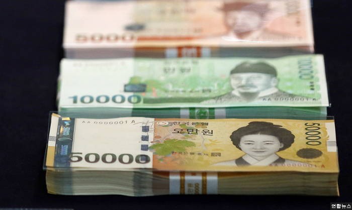 기초생활수급비 아껴 2년째 기부금 내놓은 79세 할머니