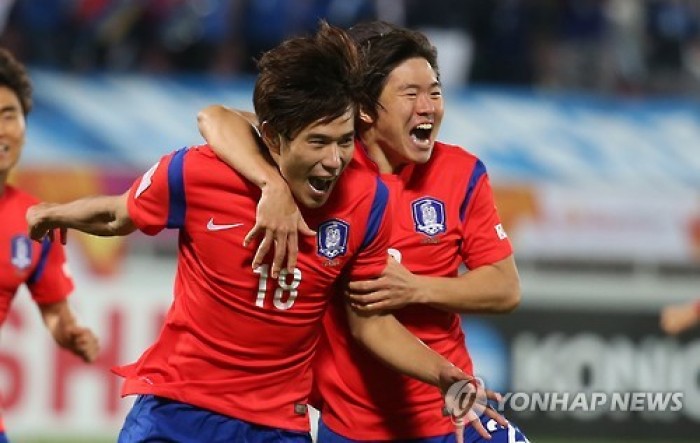 ‘韓日 도하대첩’ 한국 일본에 2대3 아쉬운 역전패