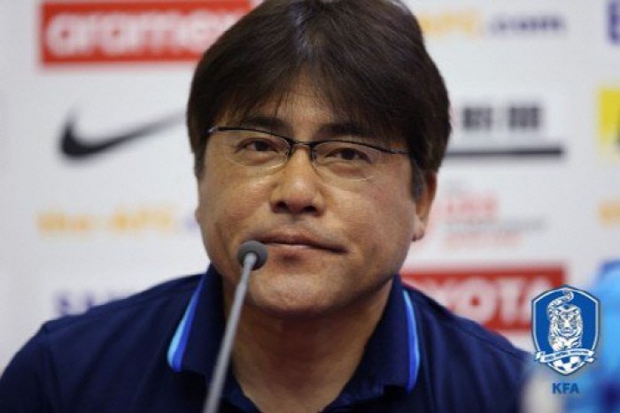日축구 감독 “2실점 뒤 정신 번쩍…한국에 감사”