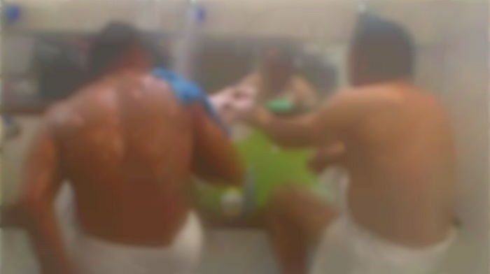 “목욕탕 알몸 몰카, 남자들도 당했다”…남자 벗은 몸 찍은 20男