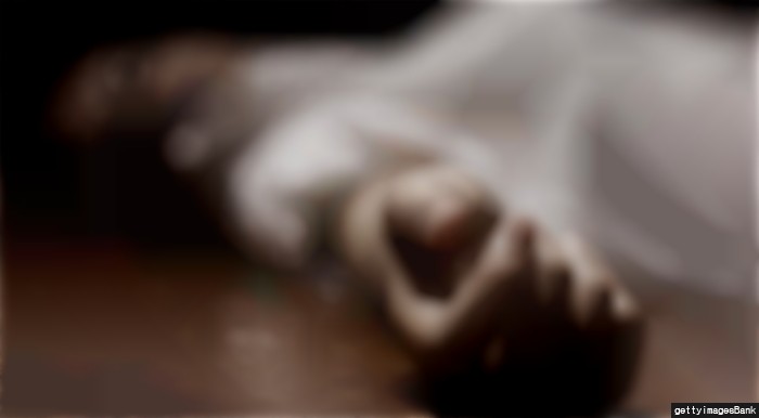 설 앞두고 욕한다는 이유로 엄마를 칼로 찔러 죽인 딸