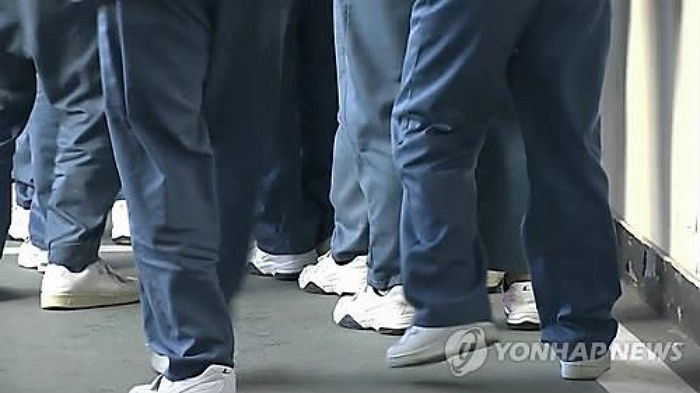 “고향 생각에…” 설 앞두고 교도소서 탈주시도 소동