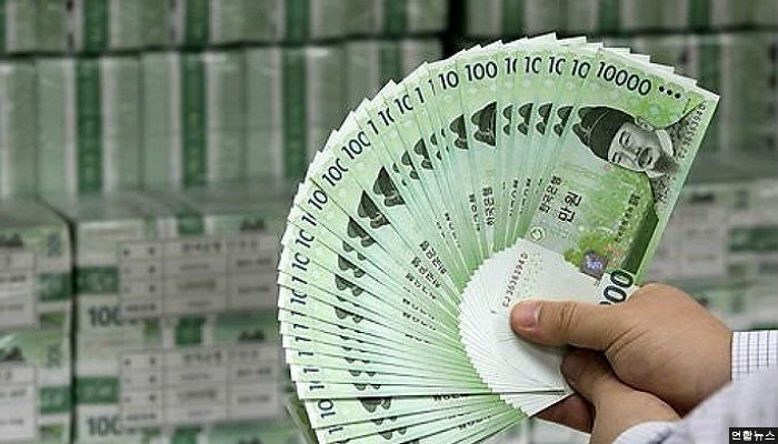 아이들 세뱃돈 두고 내린 할머니 경찰 도움으로 찾아