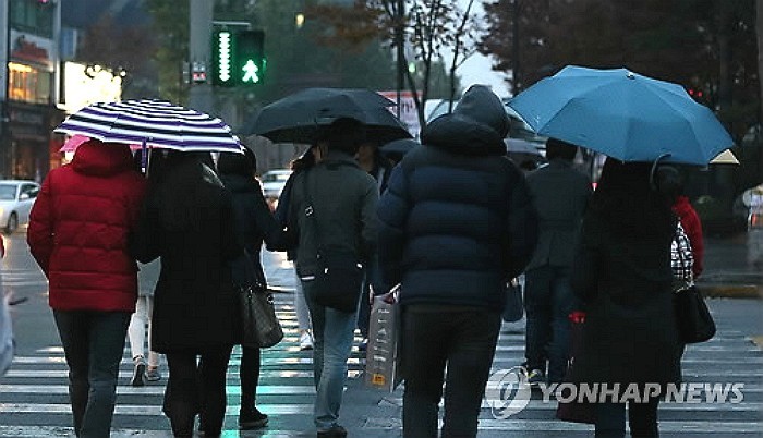오늘밤부터 토요일(13일)까지 전국에 천둥·번개 동반한 비