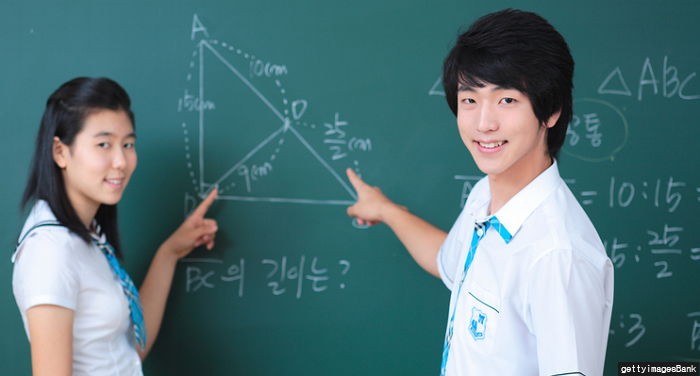 “학창시절 수학 잘하면 나중에 월급 더 받는다”