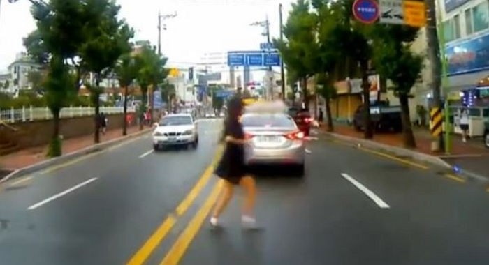 법원 “운전자가 무단횡단까지 특별히 주의할 이유 없다”