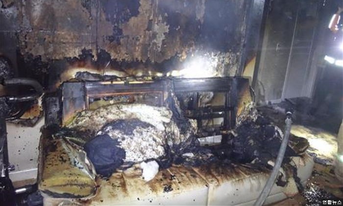 아파트서 발생한 불 위층 사는 소방관이 진화했다