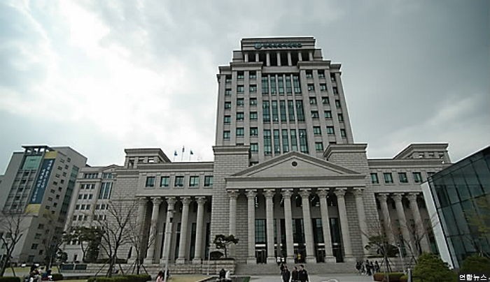 한국외대 학생식당 ‘외부인 이용 제한’ 논란