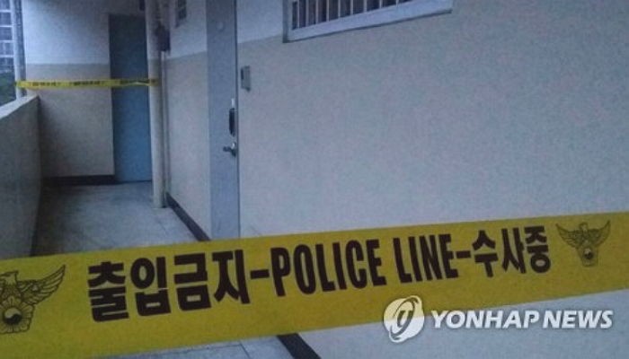 숨진 어머니 품에서 ‘수면제’ 먹고 의식 잃은 아들 구조