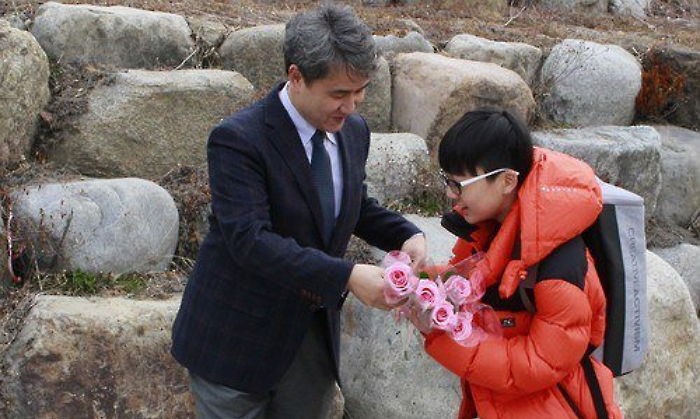 한 명을 위해 준비된 어느 중학교의 특별한 입학식