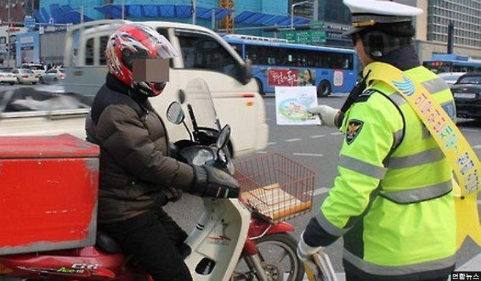 오토바이 훔쳐 피자가게 창업한 20대 청년 사장님들