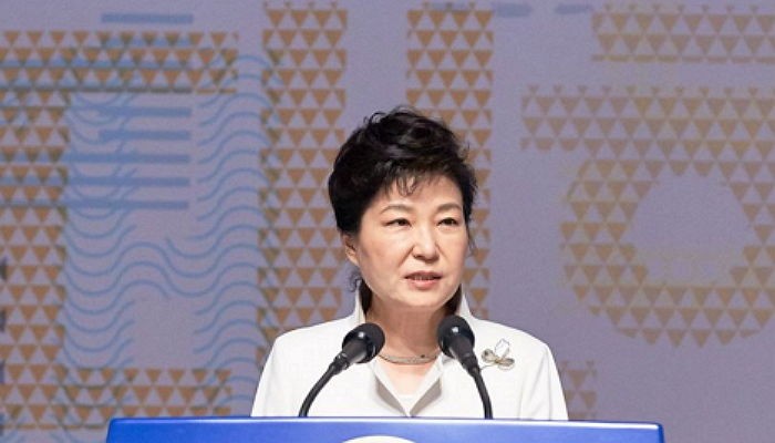 朴대통령 “북한 정권 ‘폭정’ 앞으로 못하게 할 것”