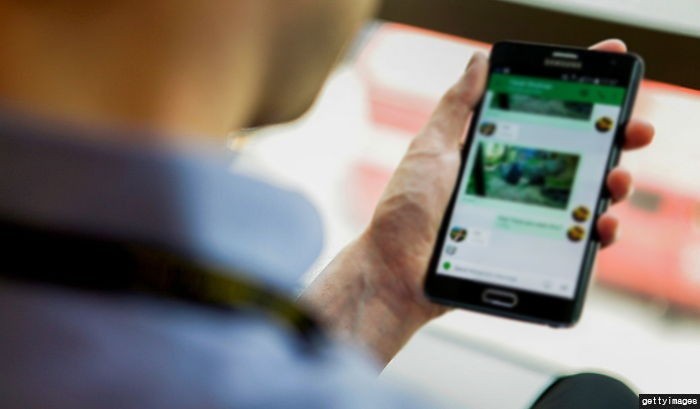 <속보> “北, 주요인사 수십명 스마트폰 공격…20% 감염”