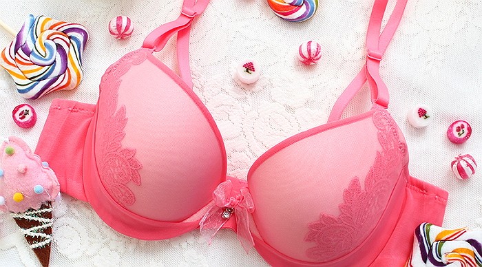 “화이트데이 선물, 사탕보다 ‘속옷’ 많이 선물한다” (설문)