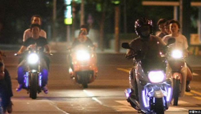 “나 잡아봐라” 오토바이 타고 경찰 조롱한 철없는 고등학생