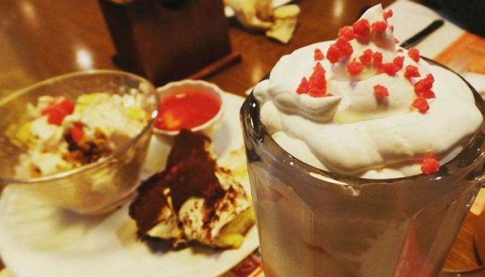 딸기 덕후들 군침 돌게 하는 ‘빕스 딸기 축제’