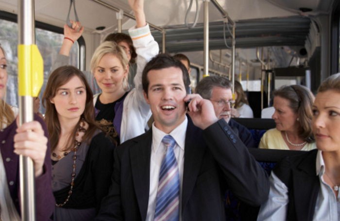 버스에서 은근 짜증 유발하는 7가지 상황