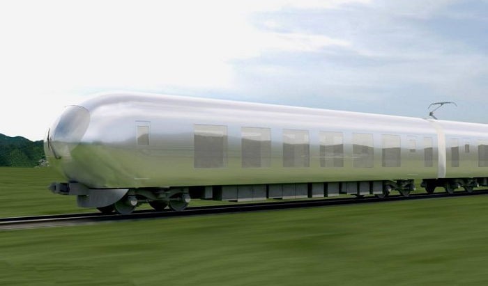 빛을 반사해 달리면 사라지는 투명 기차 나온다