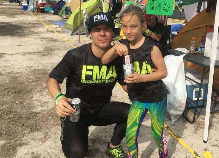 해군 특수부대 훈련 완수해 왕따 극복한 9세 소녀