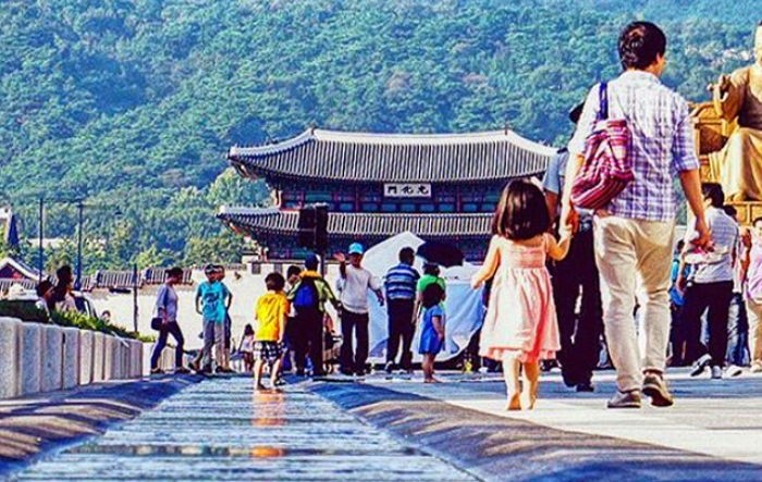 “일요일(17일) 광화문가면 차 없는 도로서 산책할 수 있어요”