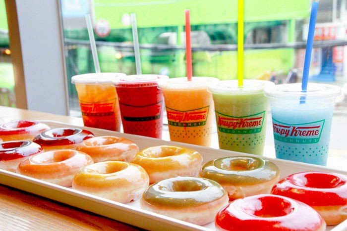 크리스피크림, 알록달록 무지개 빛깔 ‘레인보우 도넛’ 출시