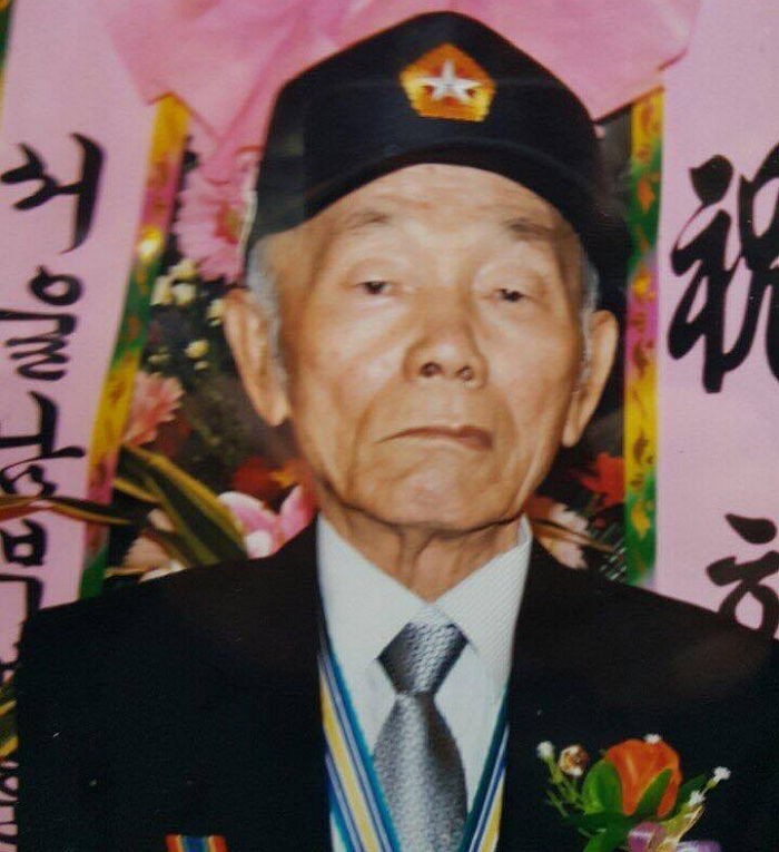 “새벽 약수터에 가셨다가 실종된 아버지를 찾습니다”