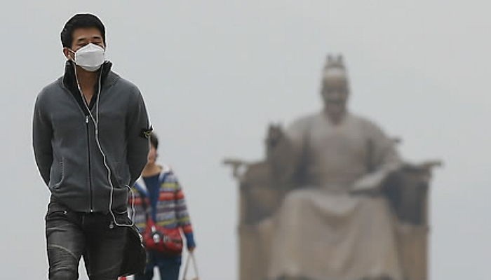 “내일(25일) 황사로 미세먼지 ‘매우 나쁨’…마스크 챙기세요”