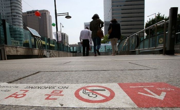 내일부터 지하철 출입구 10m이내 흡연 금지된다