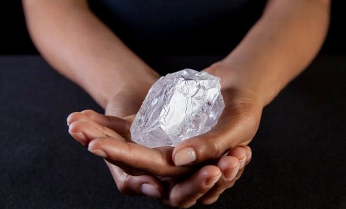 세계에서 두 번째로 큰 다이아몬드의 가격은?