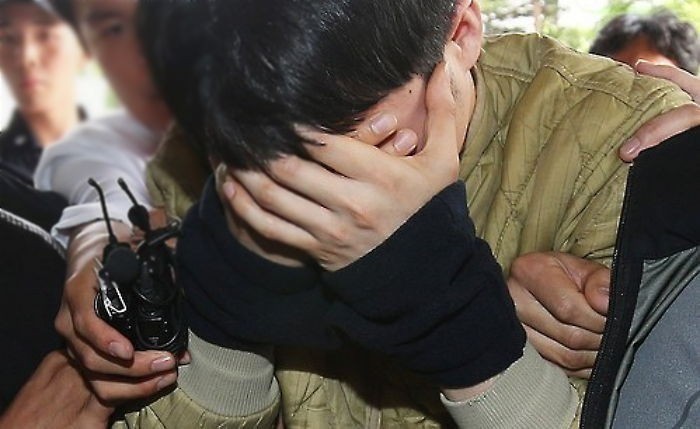 ‘안산 토막살인’ 피의자 “영화 보느라 시신 발견 사실 몰랐다”