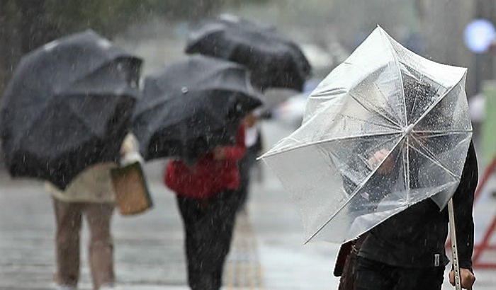 오늘 전국 무더위 식혀주는 ‘비’…저녁에 대부분 그쳐