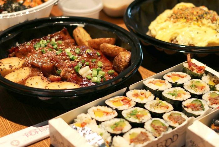 밥 제때 못 먹고 티슈도 못 쓰는 스쿨푸드 알바생의 고충