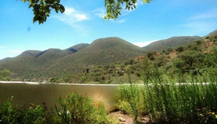 사진 속 풍경을 ‘강’으로 봤다면 잘못된 생각이다