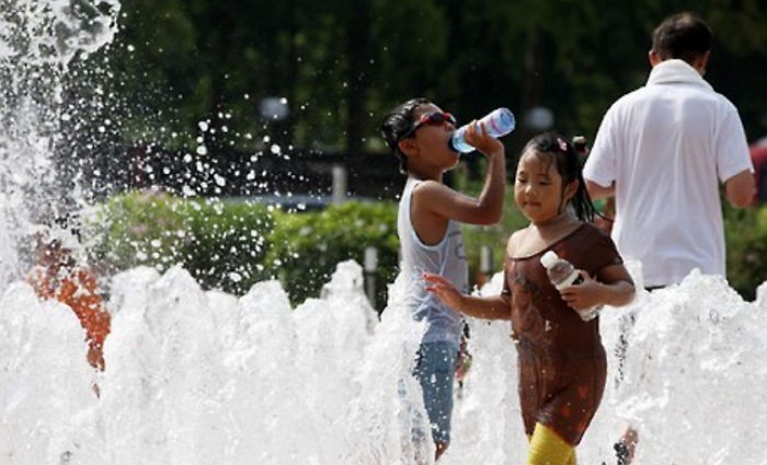 내일(25일) 전국 대체로 맑고 ‘찜통 더위’…최고기온 31도