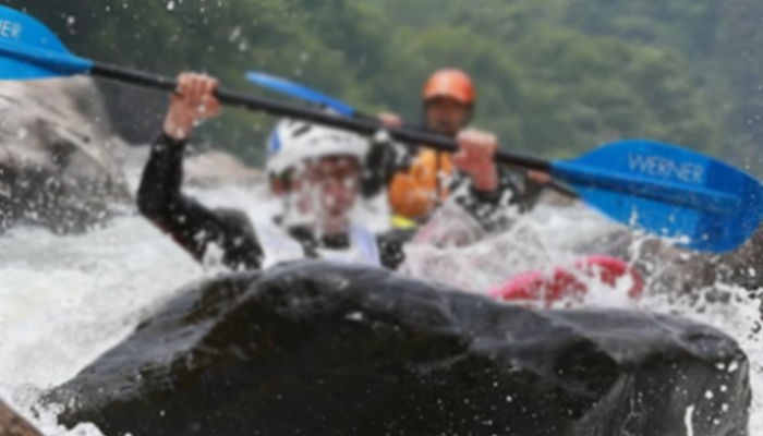 급류 때문에 강원도서 물놀이 하던 피서객 4명 사망