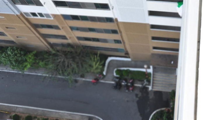 생후 7개월된 딸 안고 아파트서 투신한 30대 여성