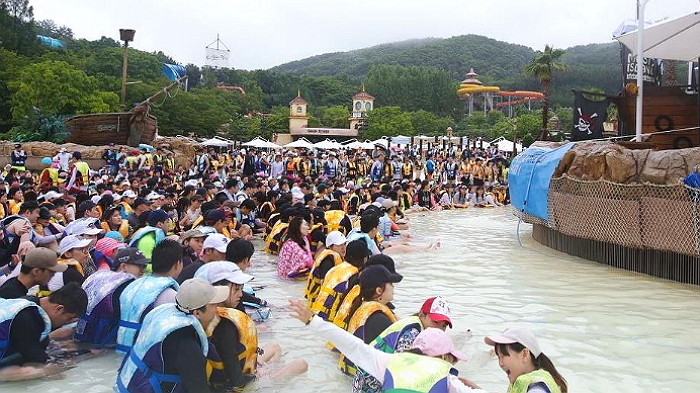 오션월드에 이어 눈치게임 실패한 ‘캐리비안베이’ 실시간 상황
