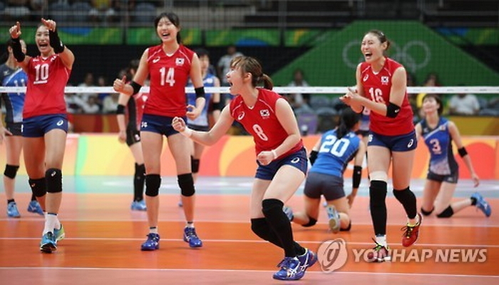 여자배구 ‘한일전’ 김연경 대활약에 3-1 완승