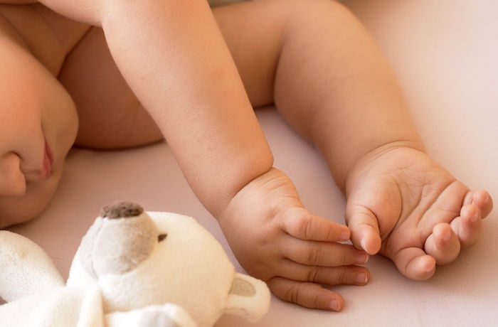 “화난다” 4살 조카 목졸라 숨지게 한 20대 이모 긴급 체포