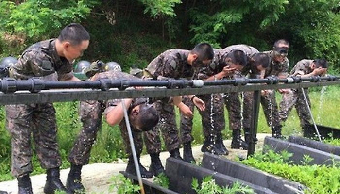 오늘도 최고 35도 폭염 계속…곳곳에 ‘천둥·번개’ 소나기