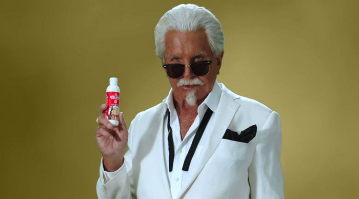 KFC, 치킨향 나는 ‘선크림’ 무료로 나눠준다 (영상)