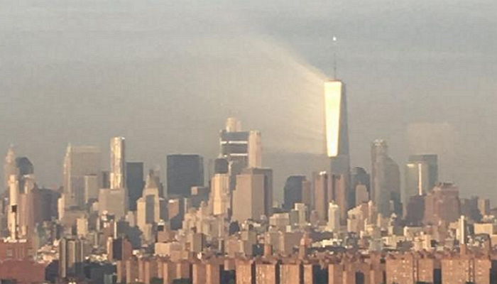 ‘9·11’ 15주기 맞아 테러 현장에 내려온 ‘천사의 빛’
