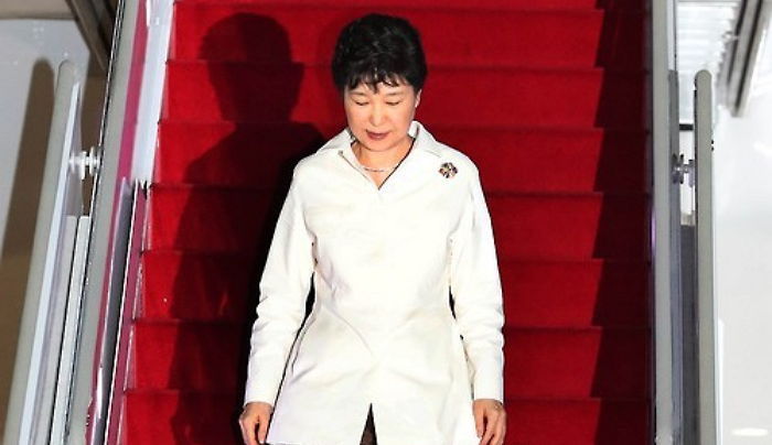 박근혜 대통령 지지율 젊은층에 취약...20대 ‘10%’에 그쳐