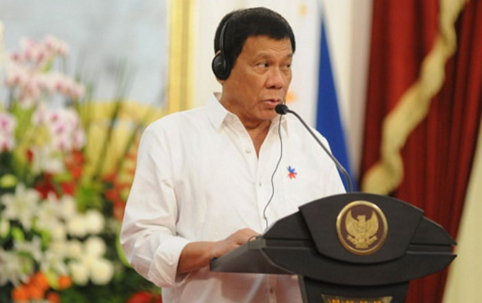 필리핀 두테르테 “반기문, 그 녀석도 멍청이야”