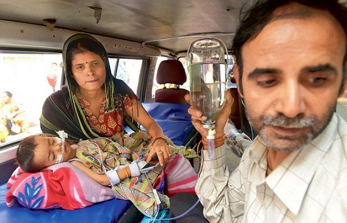 응급환자 왔는데 가난하다고 치료 미루는 인도 의사들